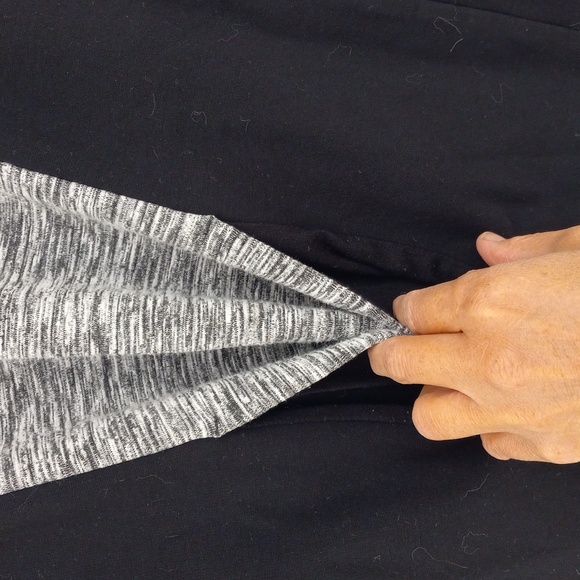 Athleta Gap Size M Midi Grey+Black Long Slv Pockets Stretchy Dress Excel. Cond. - Picture 6 of 9